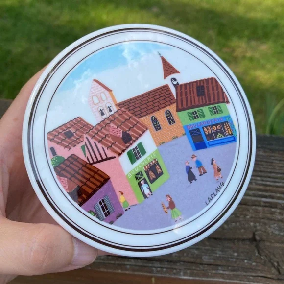 Vintage Villeroy & Boch Village Square Design Naif Trinket Porcelain Candy Box - Picture 6 of 10